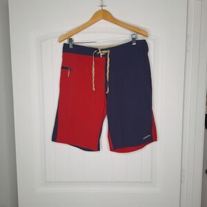 Patagonia Wavefarer Board Shorts Men's 32 Blue Red Drawstring Swim Surf 10"